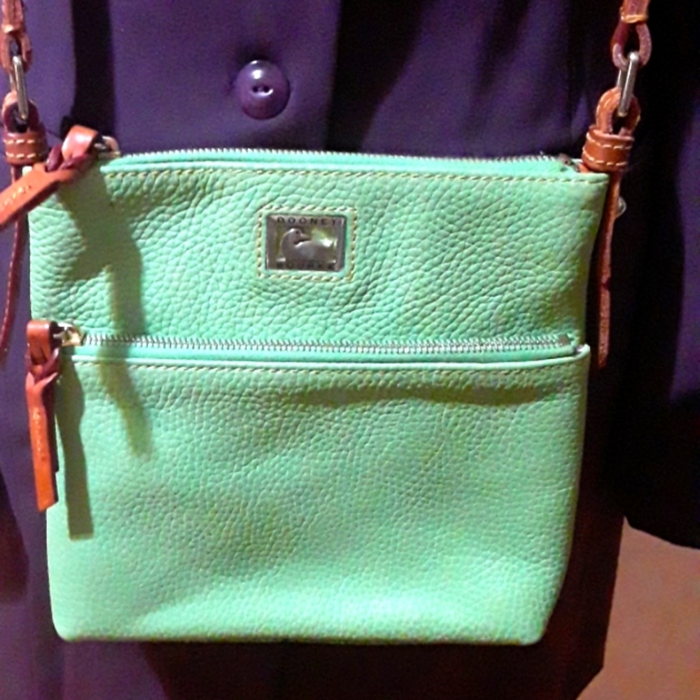 Dooney & Bourke cross body